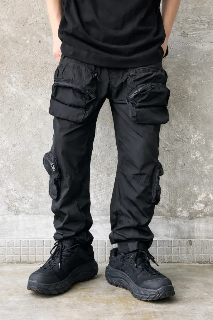 Cargo & Multi-Pocket Pants